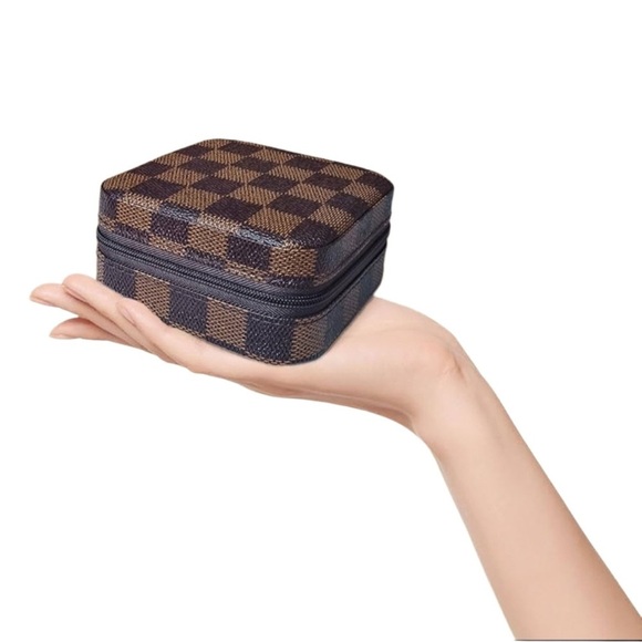 Vintage Jewelry Travel Case in Brown Check - Picture 1 of 8